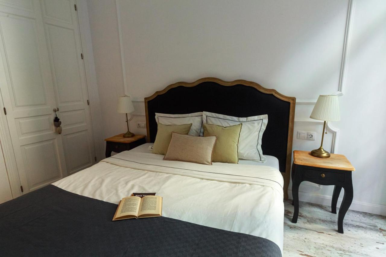 La Luna Suite In Old Town Of مالقة المظهر الخارجي الصورة
