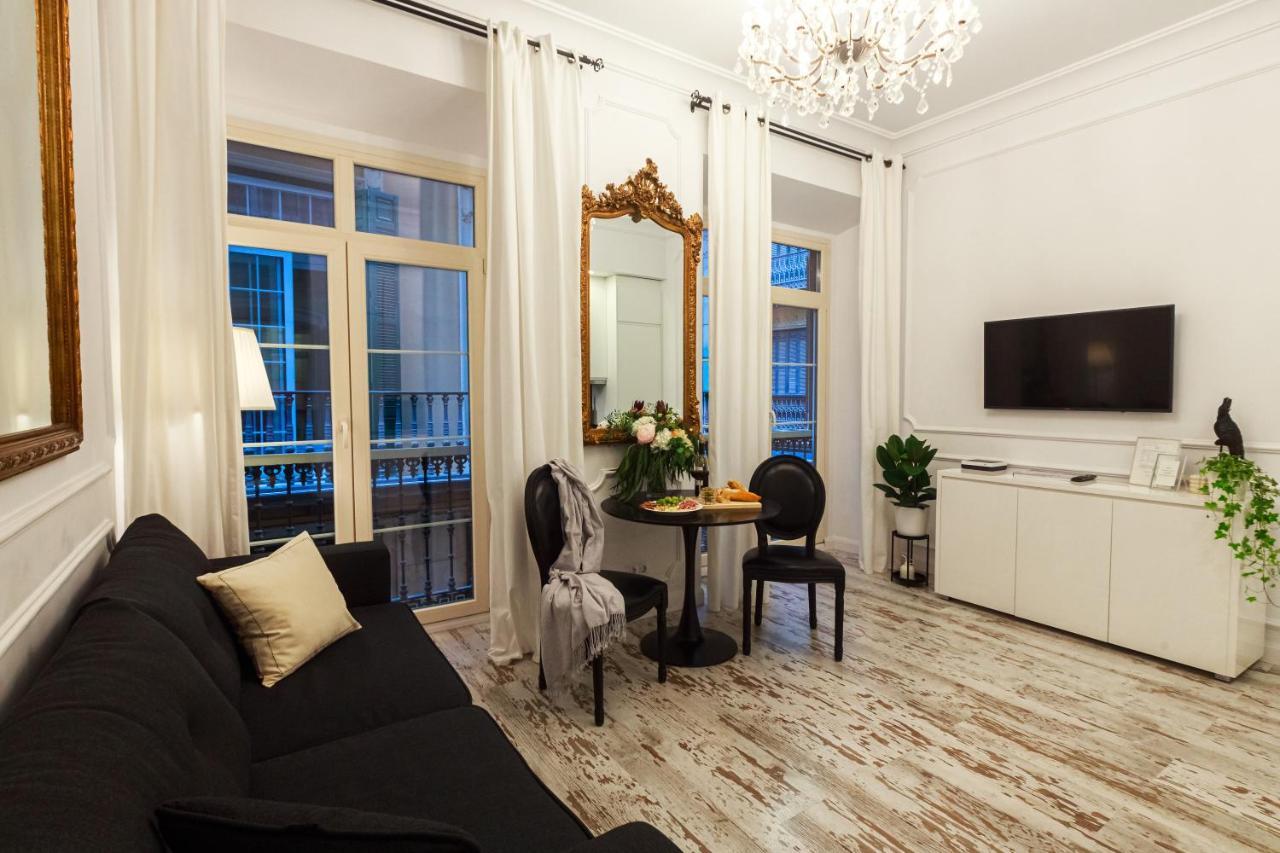 La Luna Suite In Old Town Of مالقة المظهر الخارجي الصورة