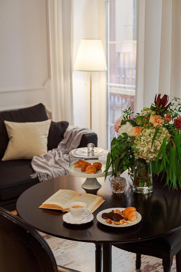 La Luna Suite In Old Town Of مالقة المظهر الخارجي الصورة